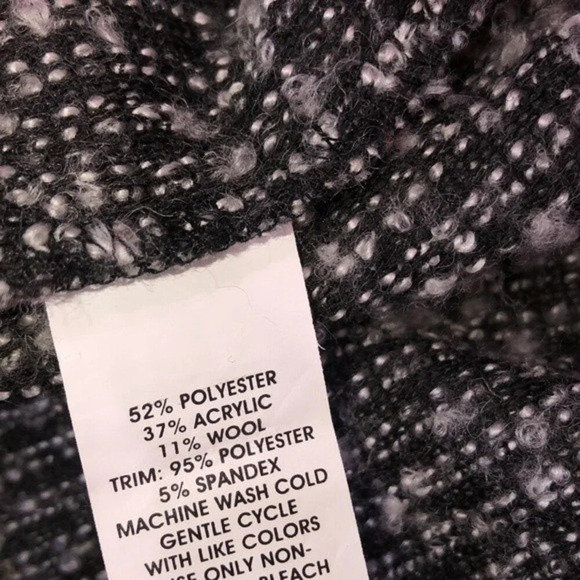 Sunny Leigh size medium open wool blend vest - Picture 5 of 5